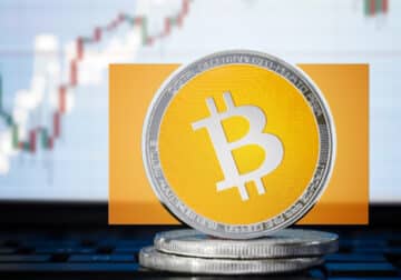 Bitcoin Cash Is Consolidating: Should You Invest in BCH?